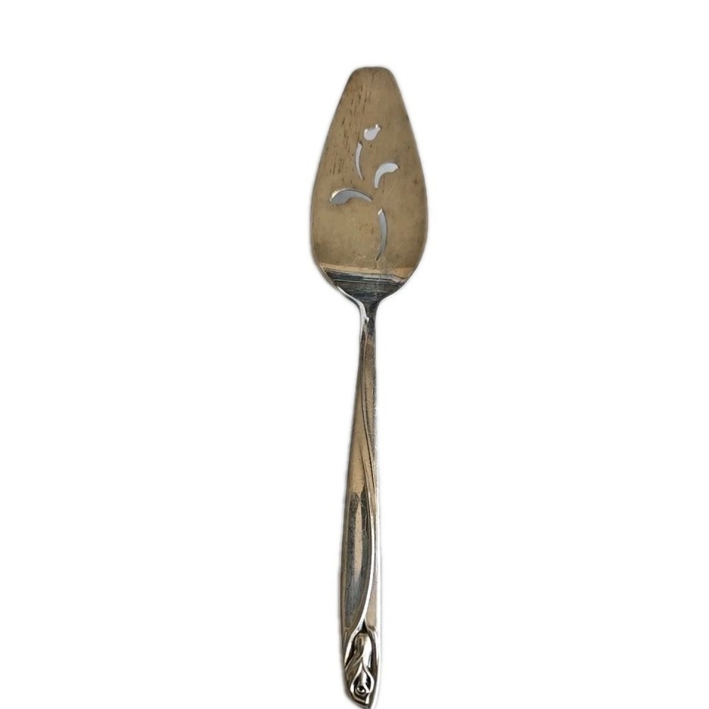 Vintage International Deepsilver Anniversary Rose Cake Pie Server Silver Plate